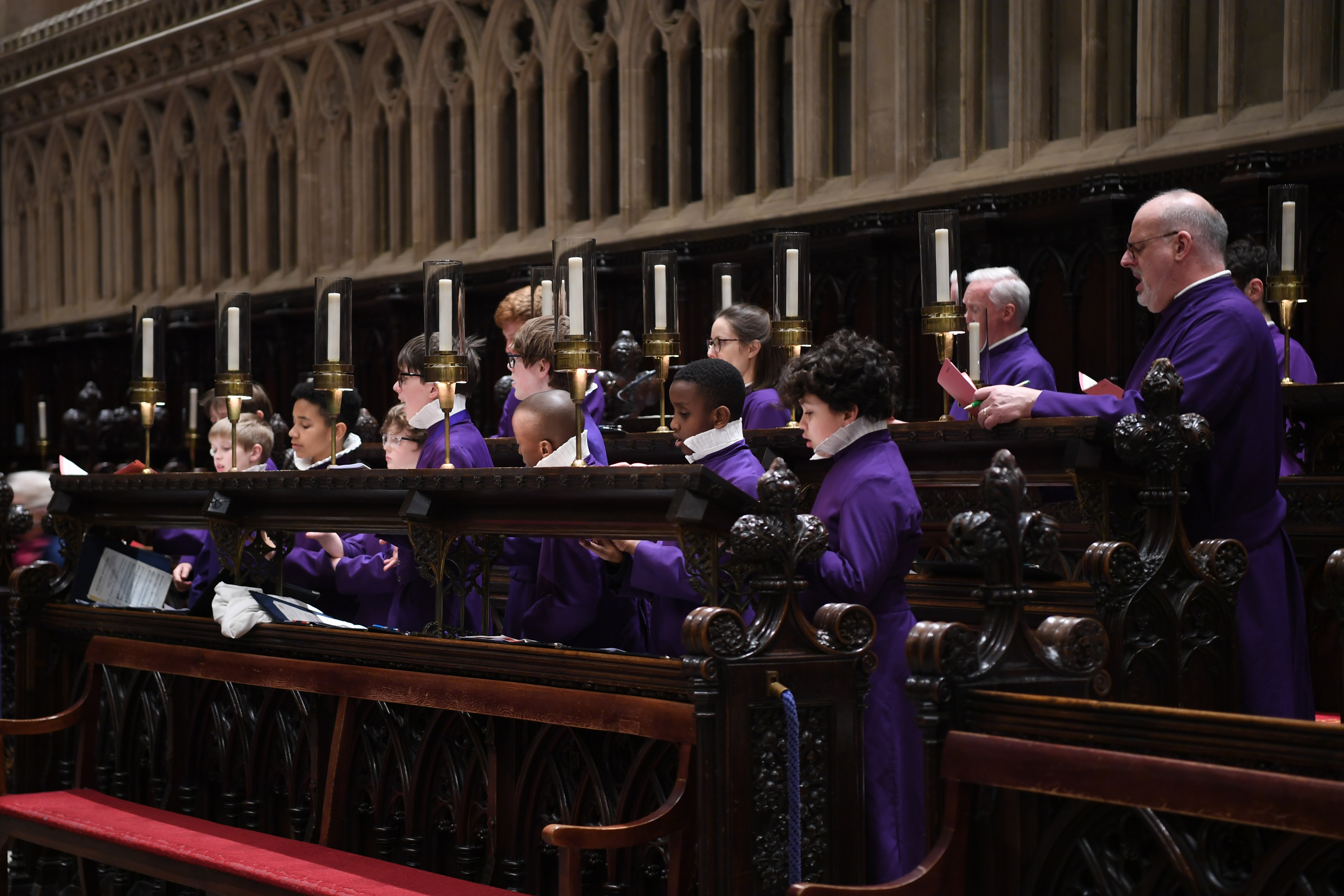 DSC 0873 Boys and Lay Clerks